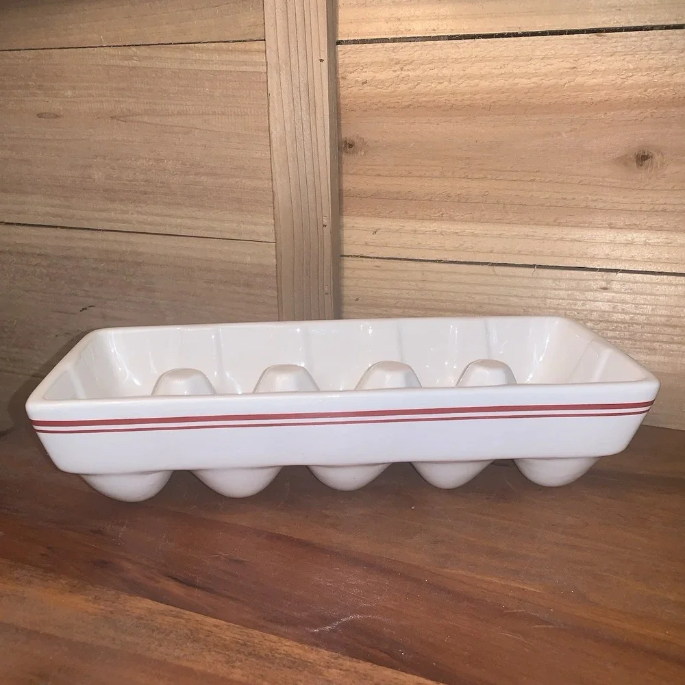 White Ceramic Egg Crate Holder 10 Count Porcelain Carton Farmhouse Kitchen Decor
